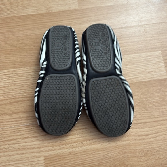 Storehouse Zebra Print Flats size 9. Animal Print. Comfy - Picture 2 of 4